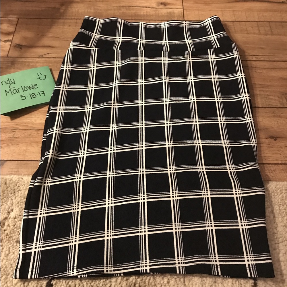 Lularoe Cassie