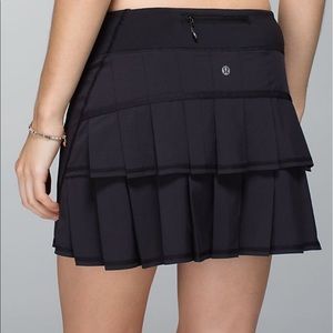 Lululemon running skirt, 4
