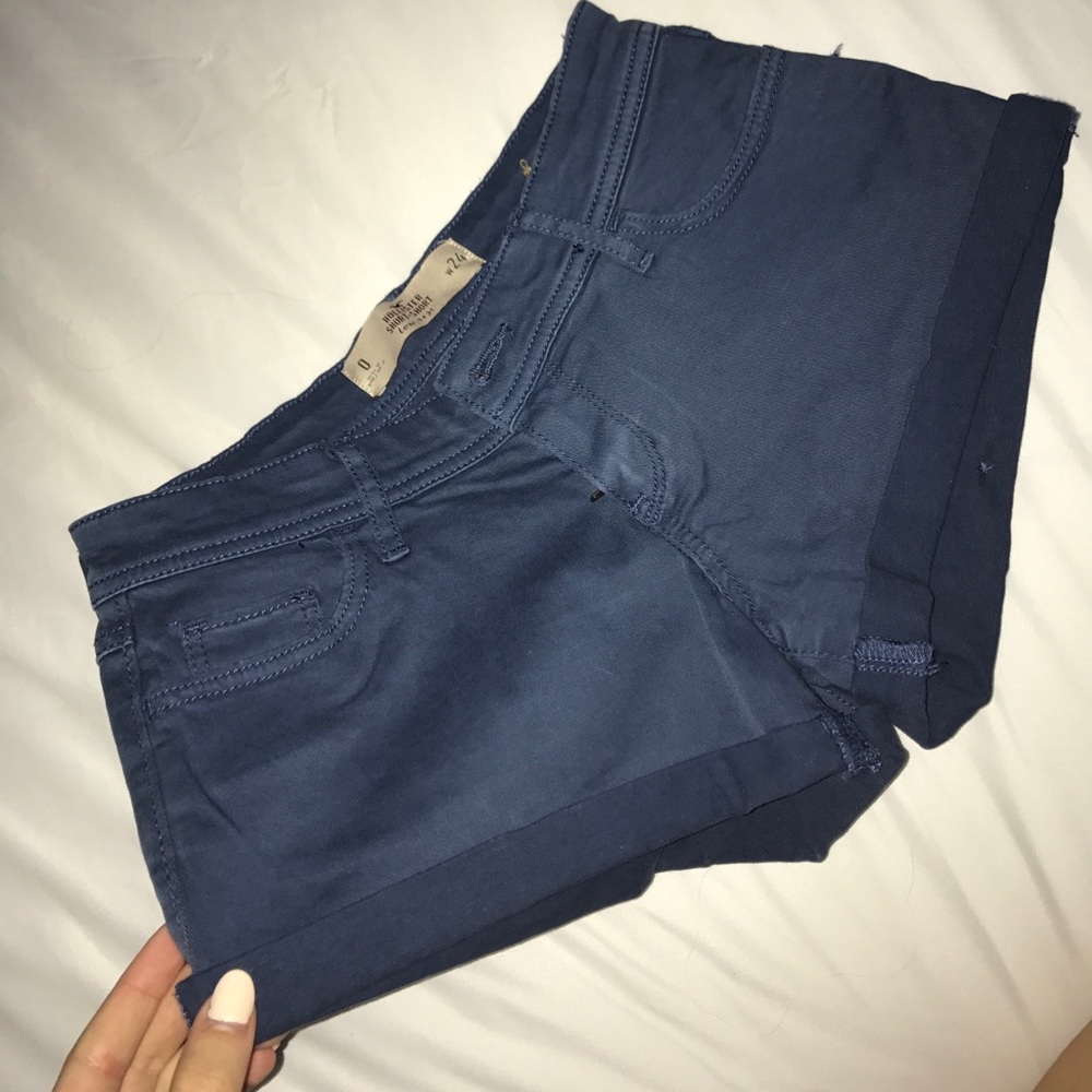 Hollister short short low rise in blue
