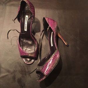 Manila Blahnik heels in purple/gray