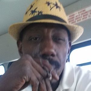 Meet your Posher, Delroy