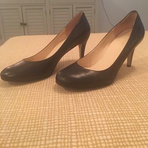 ColeHaan Nike air black pumps