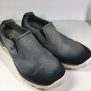 Skechers Relaxed Fit Memory Foam