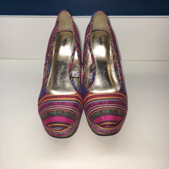 Wedges - Picture 2 of 4