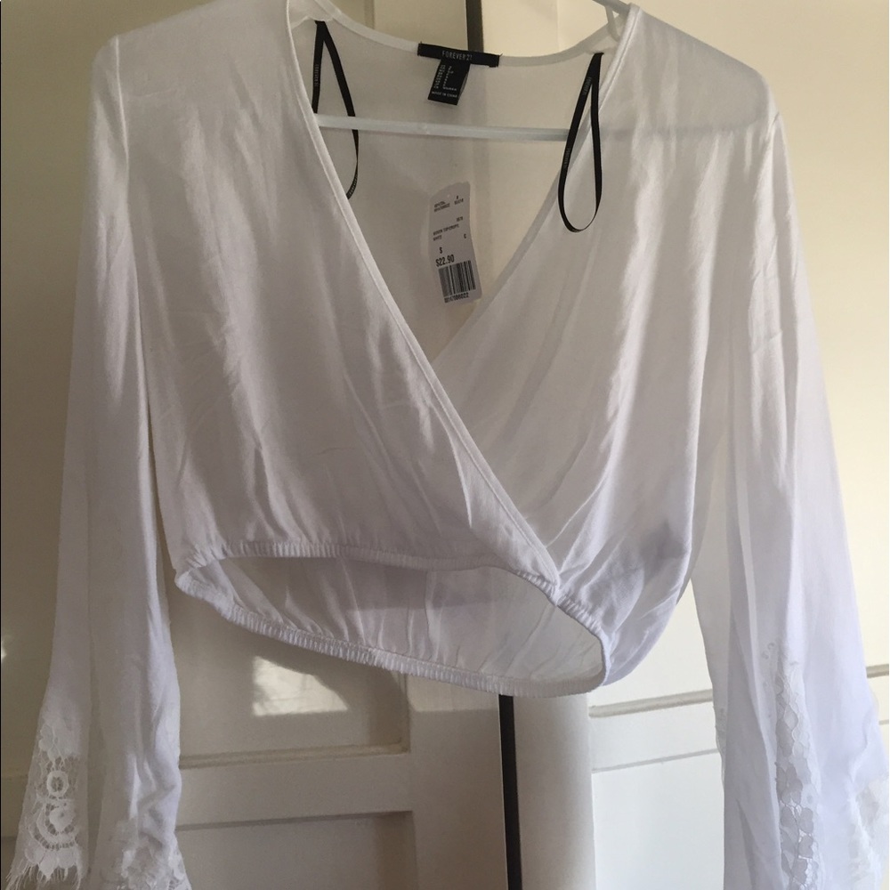 White Plunge Top w/ Lace Sleeves NWT