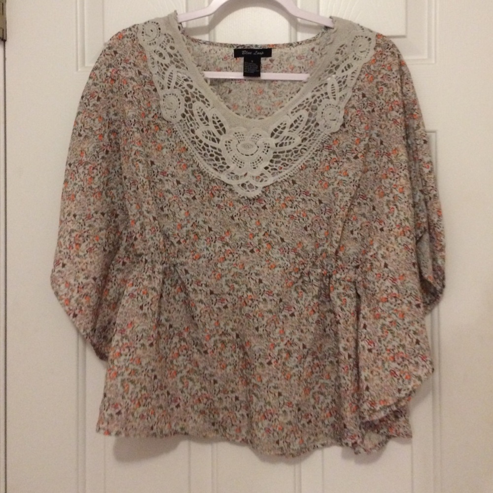 top w split sleeves