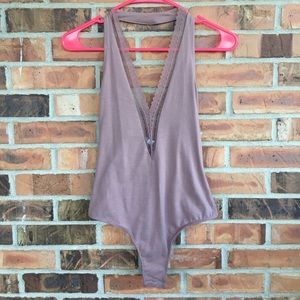 Lace detail halter bodysuit