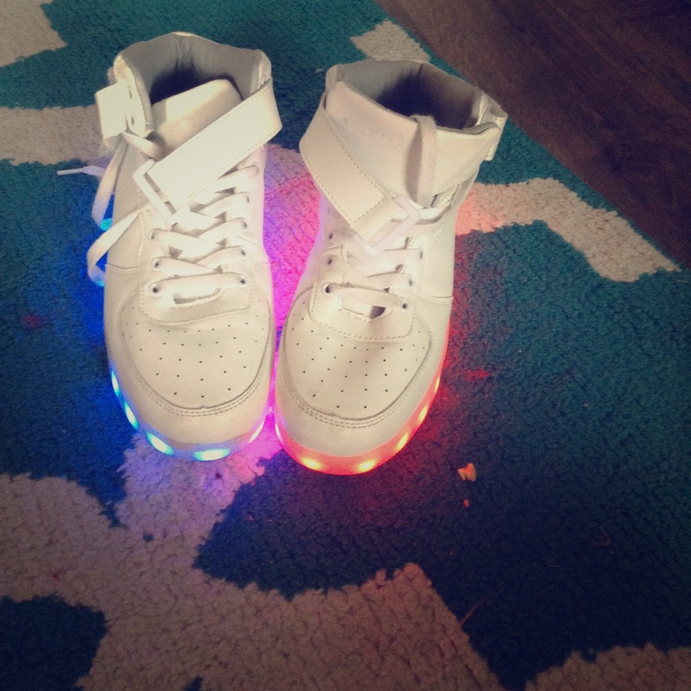 White light up shoes