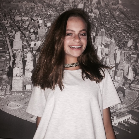 Meet your Posher, Sallie - Picture 1 of 1