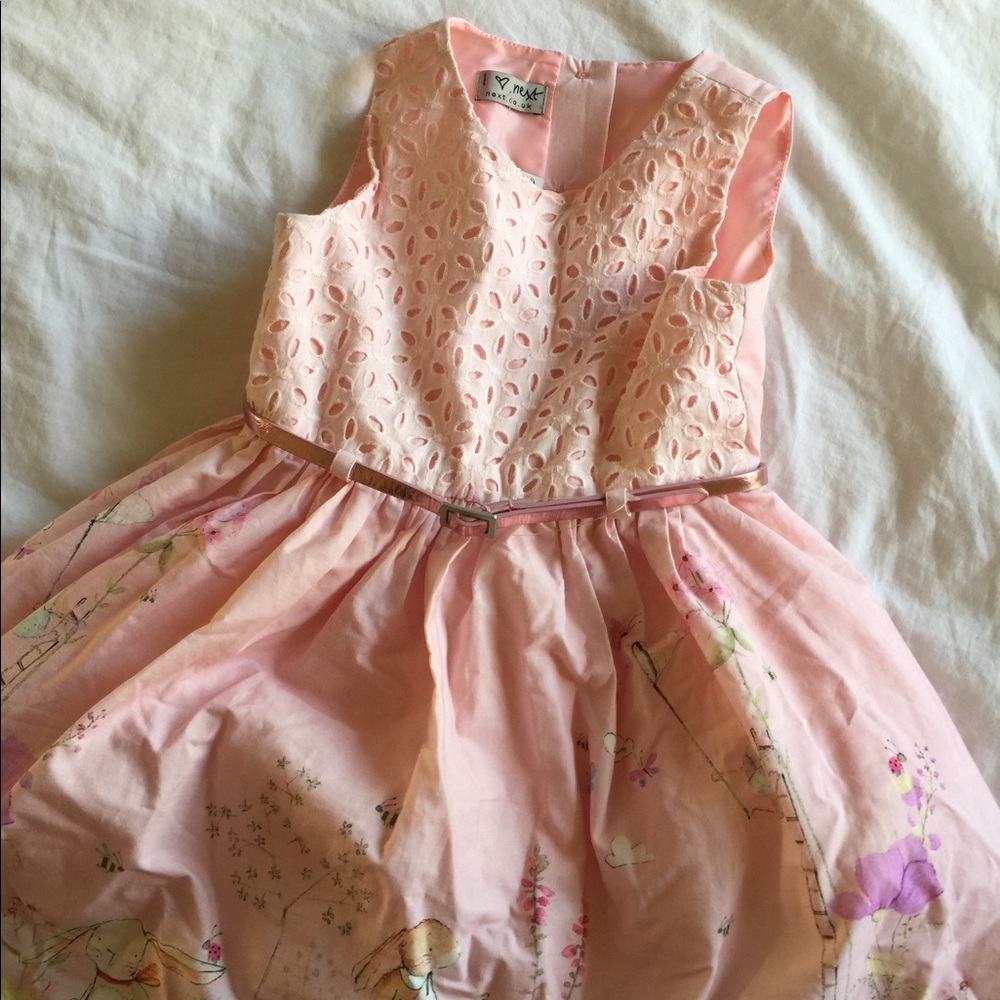 ✨ ADORABLE pink eyelet dress ✨