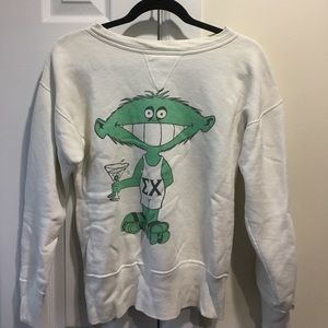 Super fun vintage Greek white sweatshirt