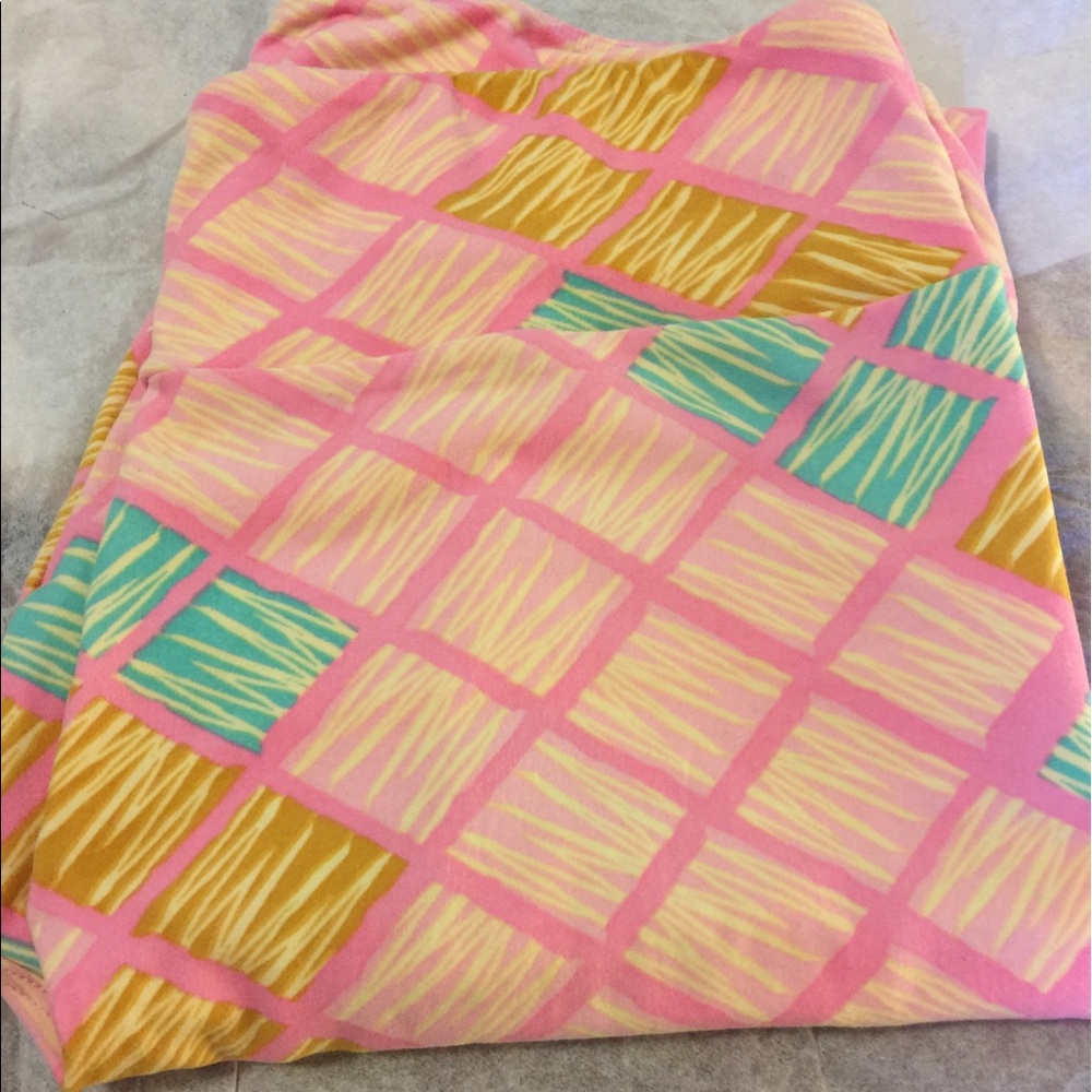 Lularoe Tall & Curvy Leggings