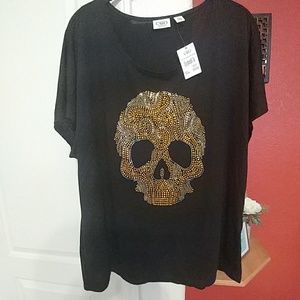 Plus Size Skull Tee