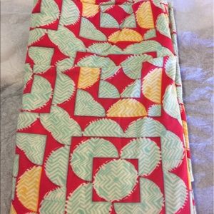 Lularoe Tall & Curvy Leggings