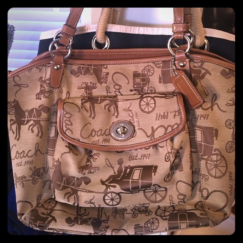 REDUCED!! Coach Purse