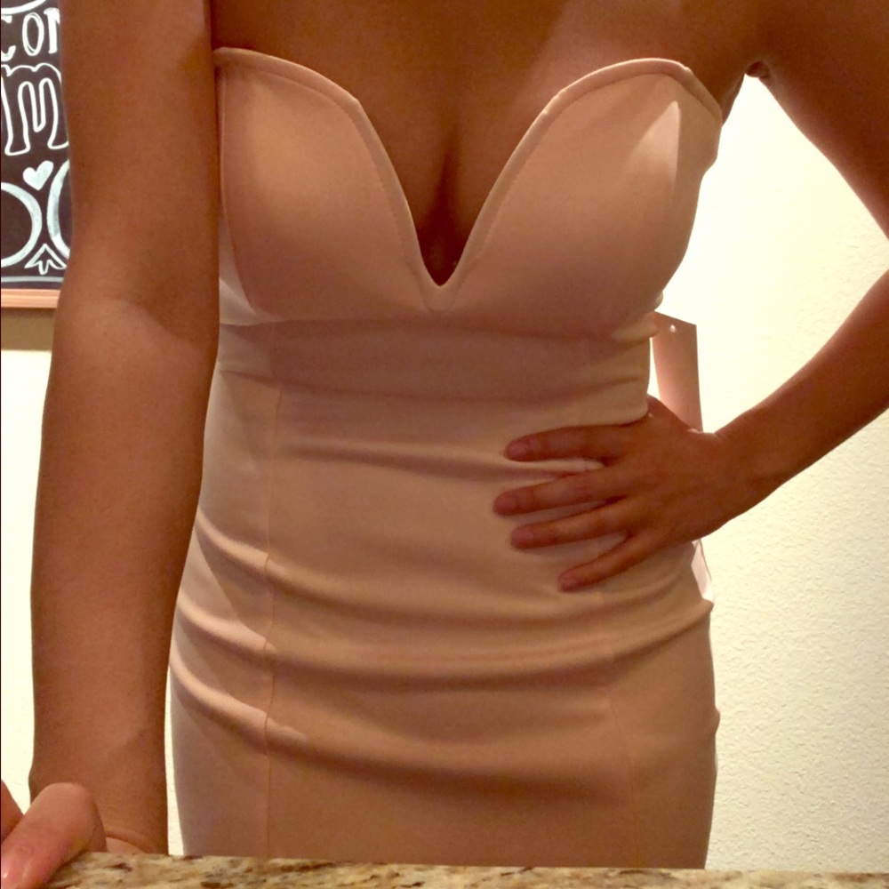 Tobi (Brand New) Light Pink Dress