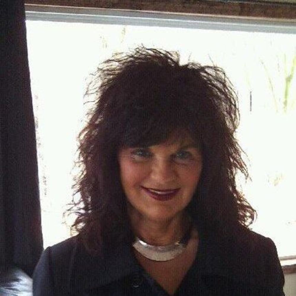 Meet your Posher, Caroline