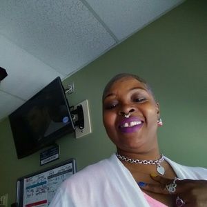 Meet your Posher, Geraldine