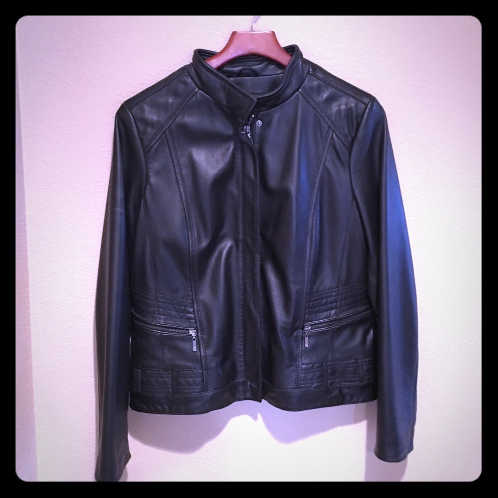 🆕✨ Leather Bomber Jacket