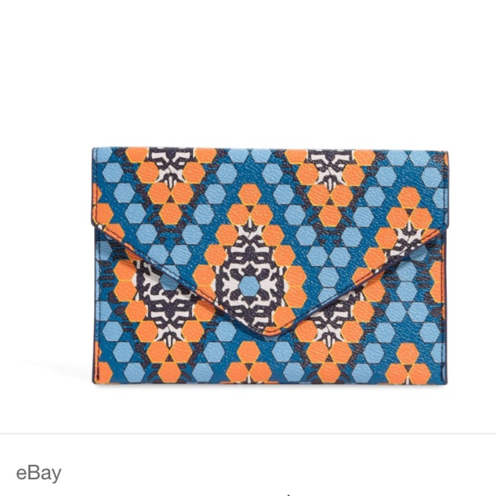 LIKE NEW Vera Bradley Envelope Wallet