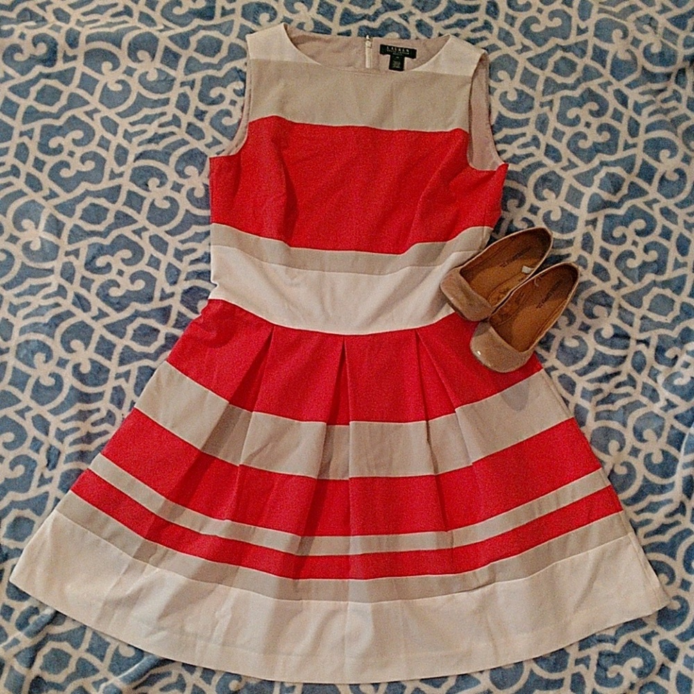 Adorable fit and flare party formal day dress