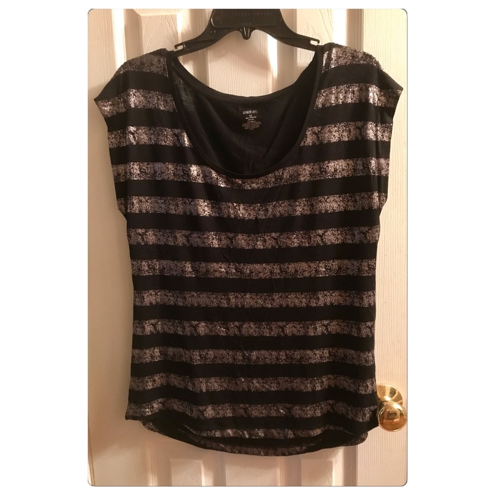 🚫SOLD🚫Jennifer Lopez Silver/Black Top