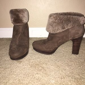 NWOT LIMITED EDITION Brown UGG booties