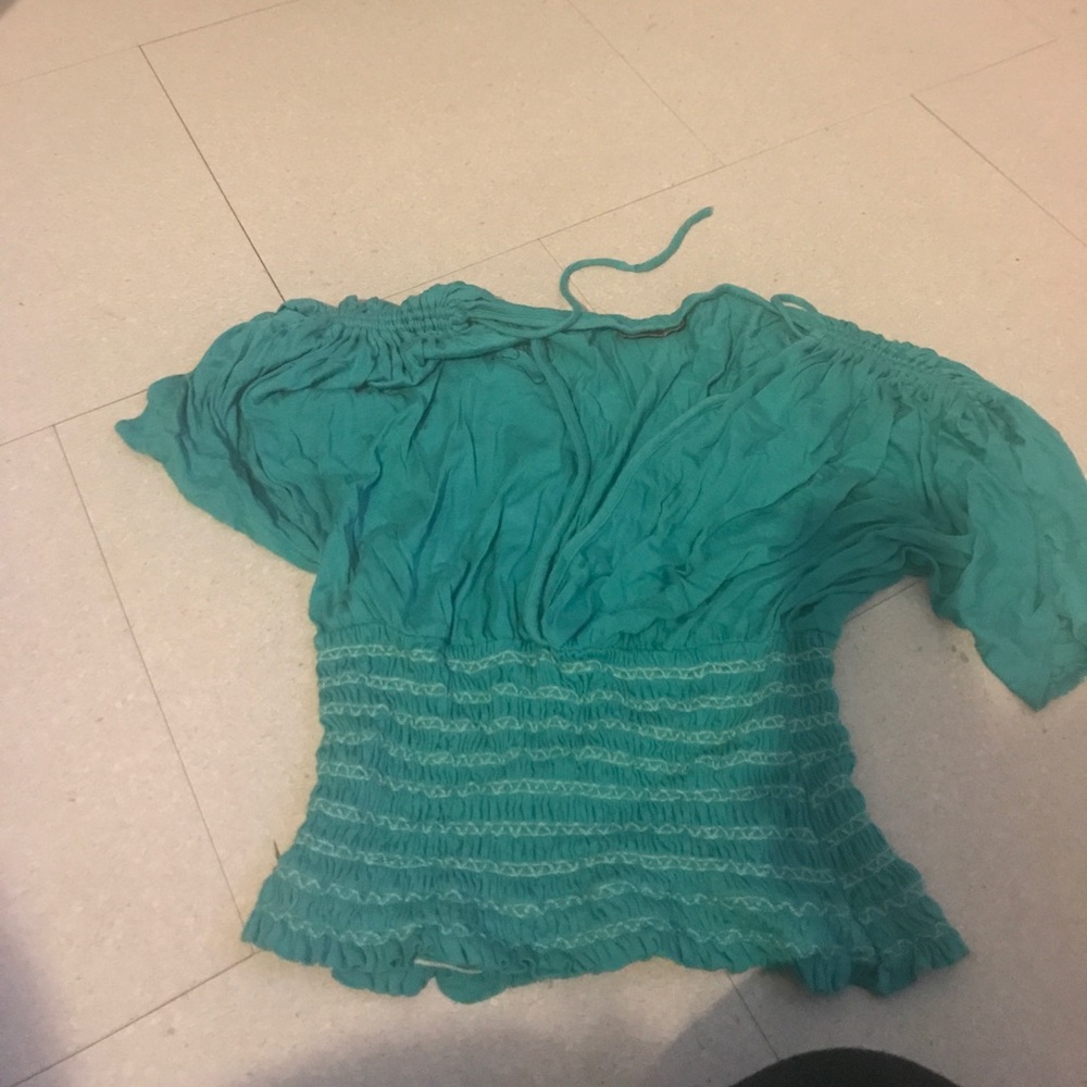 Crop top