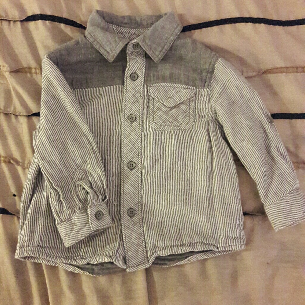 ✨ BOGO ✨ Toddlers button up