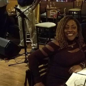 Meet your Posher, Deborah