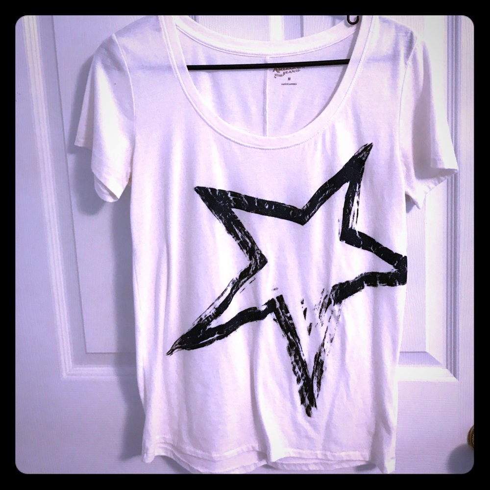 White shirt with star