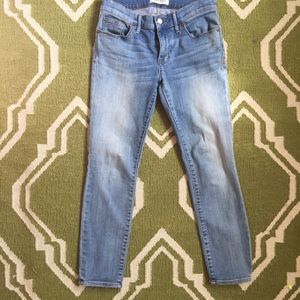 Madewell skinny cropped jeans size 27