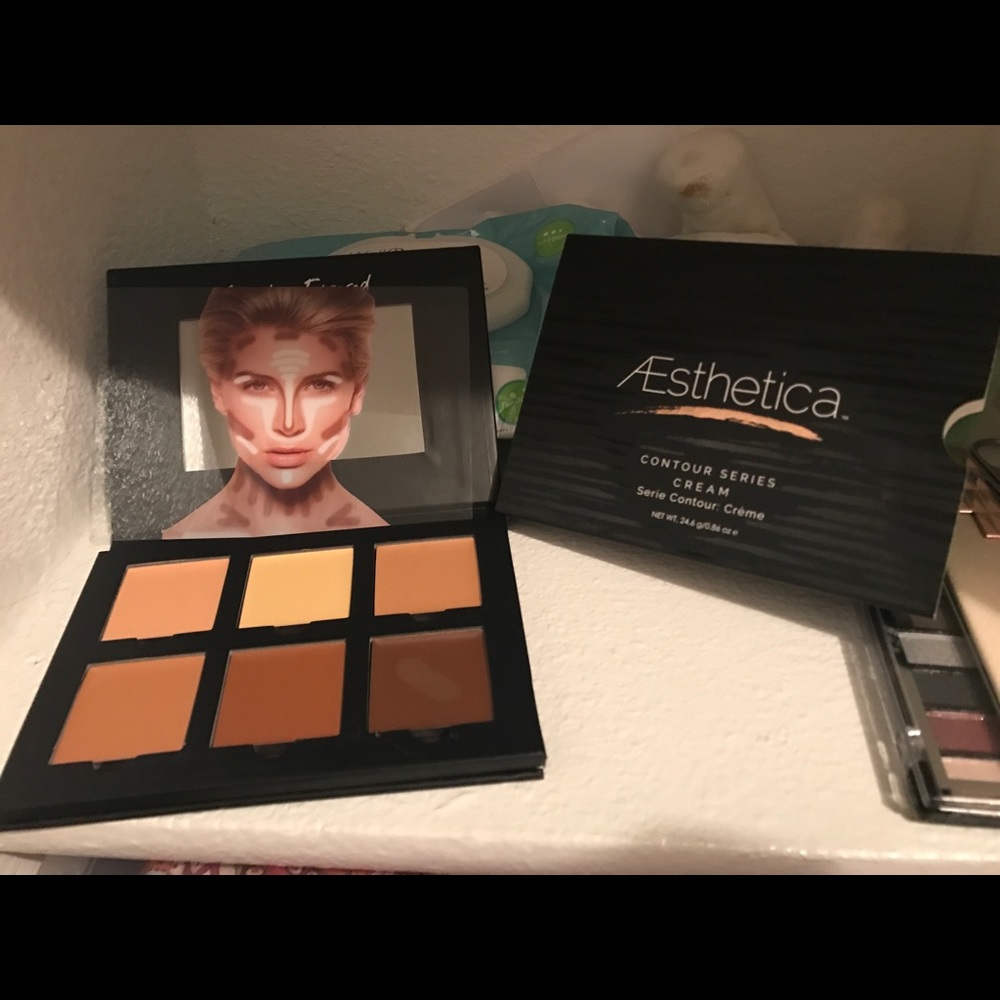 Contour cream - Picture 1 of 1