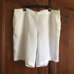 J. Jill casual Linen walking shorts with pockets