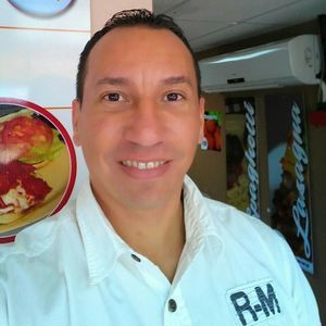 Meet your Posher, Juan