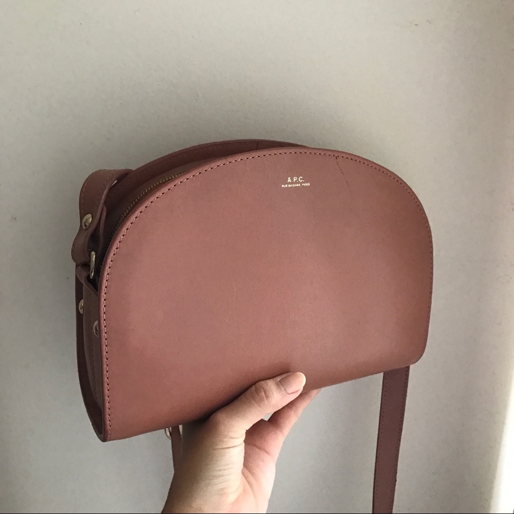 A.P.C. Half Moon Bag - Blush