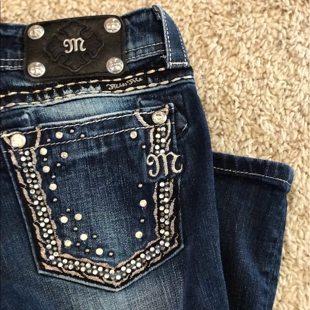 Miss Me Easy Crop Capri