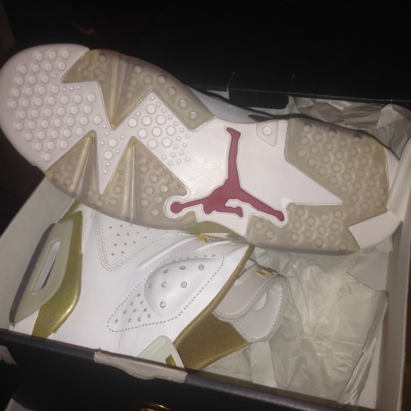 Jordan GOLDPACK retro 6 & 7 size 9.5 - Picture 4 of 4