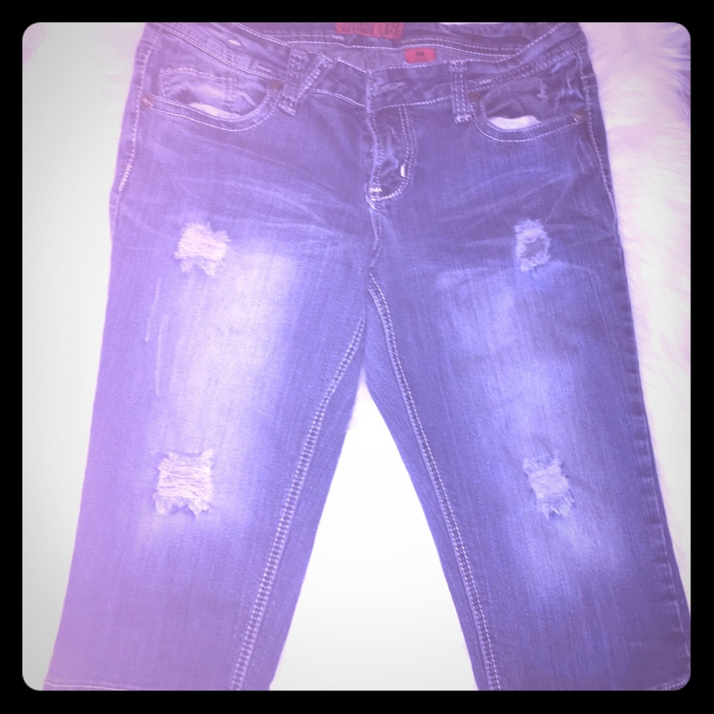 Distressed Jean Capri