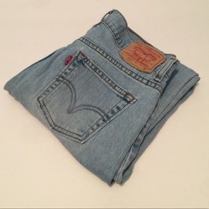 Levi's jeans boot cut size 4