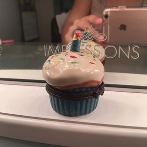 CUPCAKE LOCK BOX