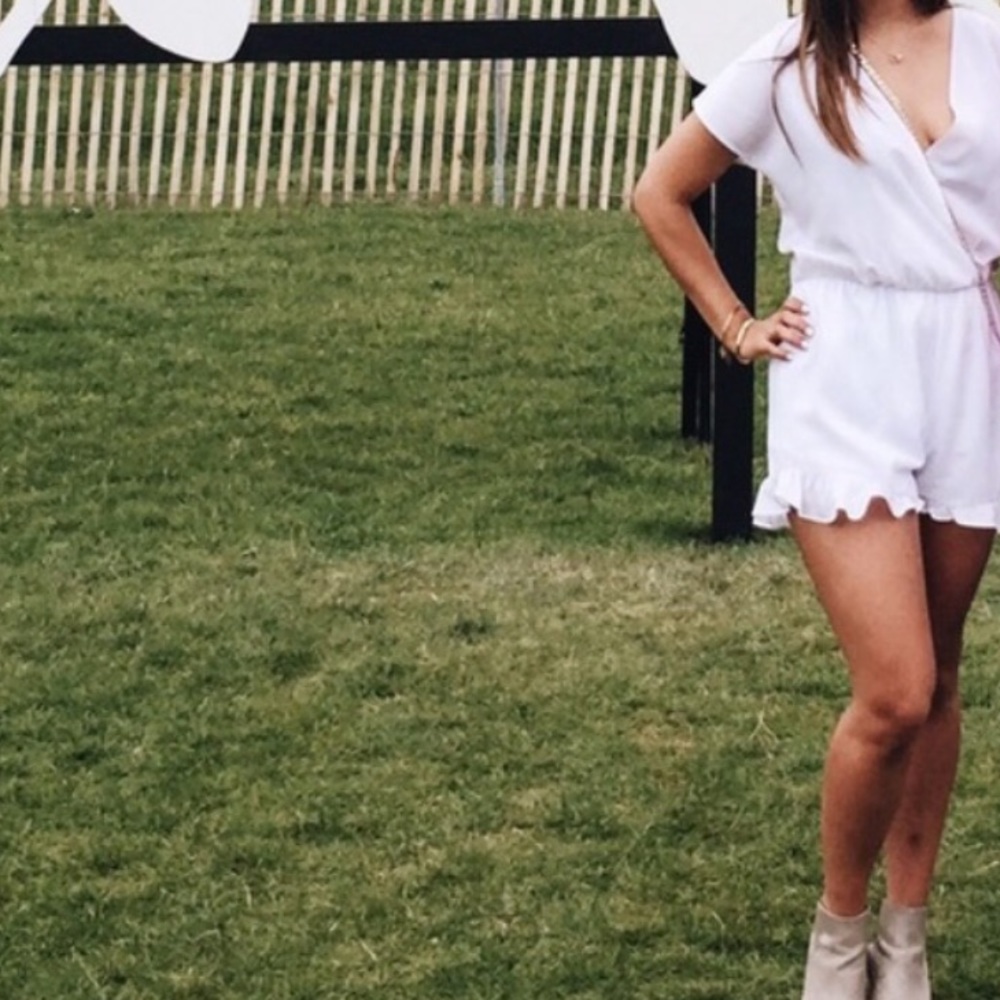 EUC Reposh White Romper