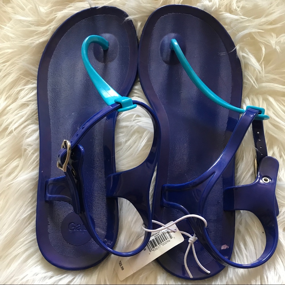 NEW 🔥GAP Royal Blue Sandals !