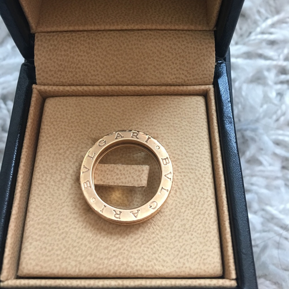 Bvlgari b zero one rose gold ring