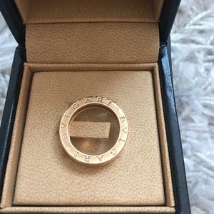 Bvlgari b zero one rose gold ring