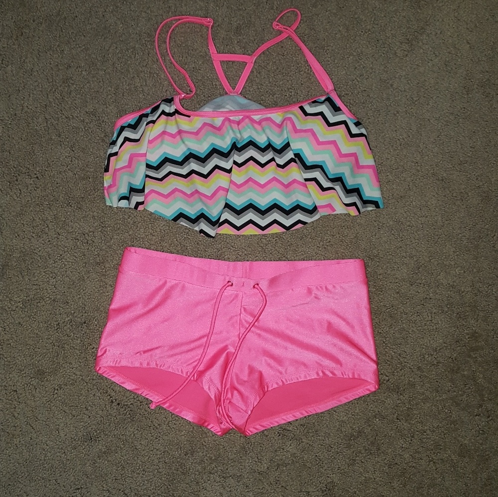 FINAL•Chevron bikini•Booty Shorts