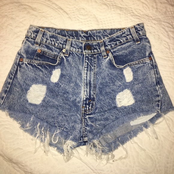 Vintage Levi destroyed Denim cut offs - Picture 1 of 3