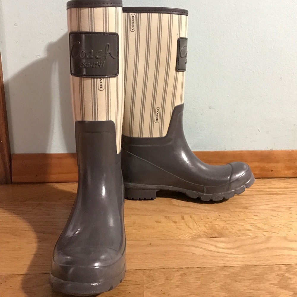 Coach Grey and cream mid calf rainboots