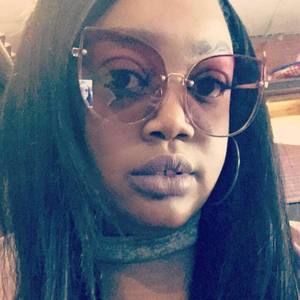 Meet your Posher, Jazmin