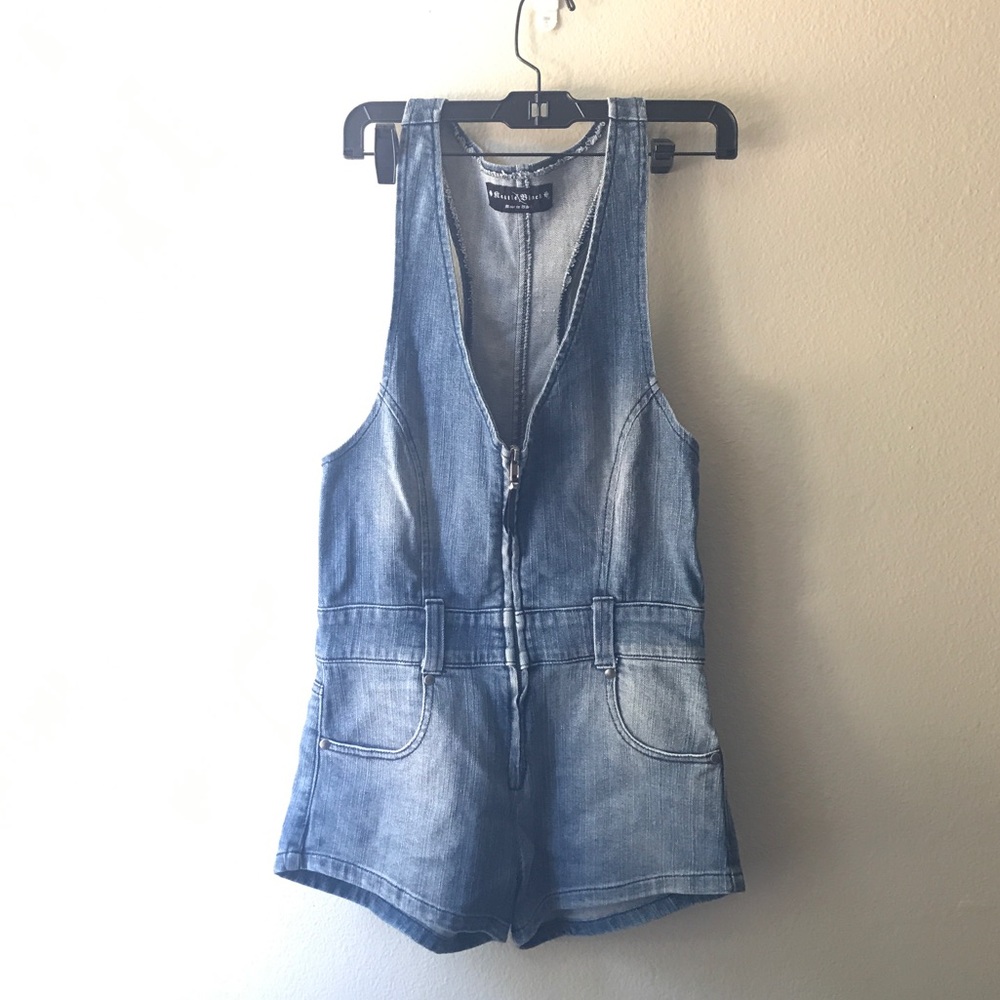 Kathleen black romper